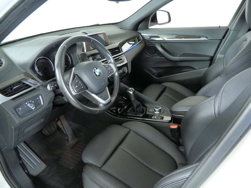 Used 2018 Mineral White Metallic BMW xDrive28i image 34