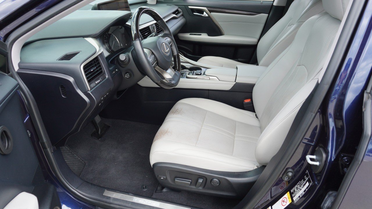 Used 2019 Blue Lexus RX 350L Luxury image 14