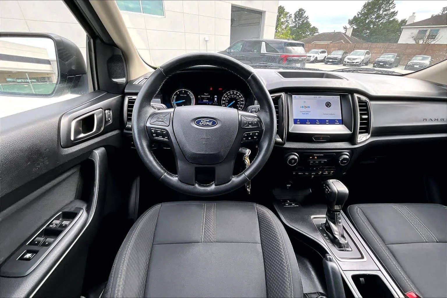 Used 2022 Desert Sand Ford XLT image 6