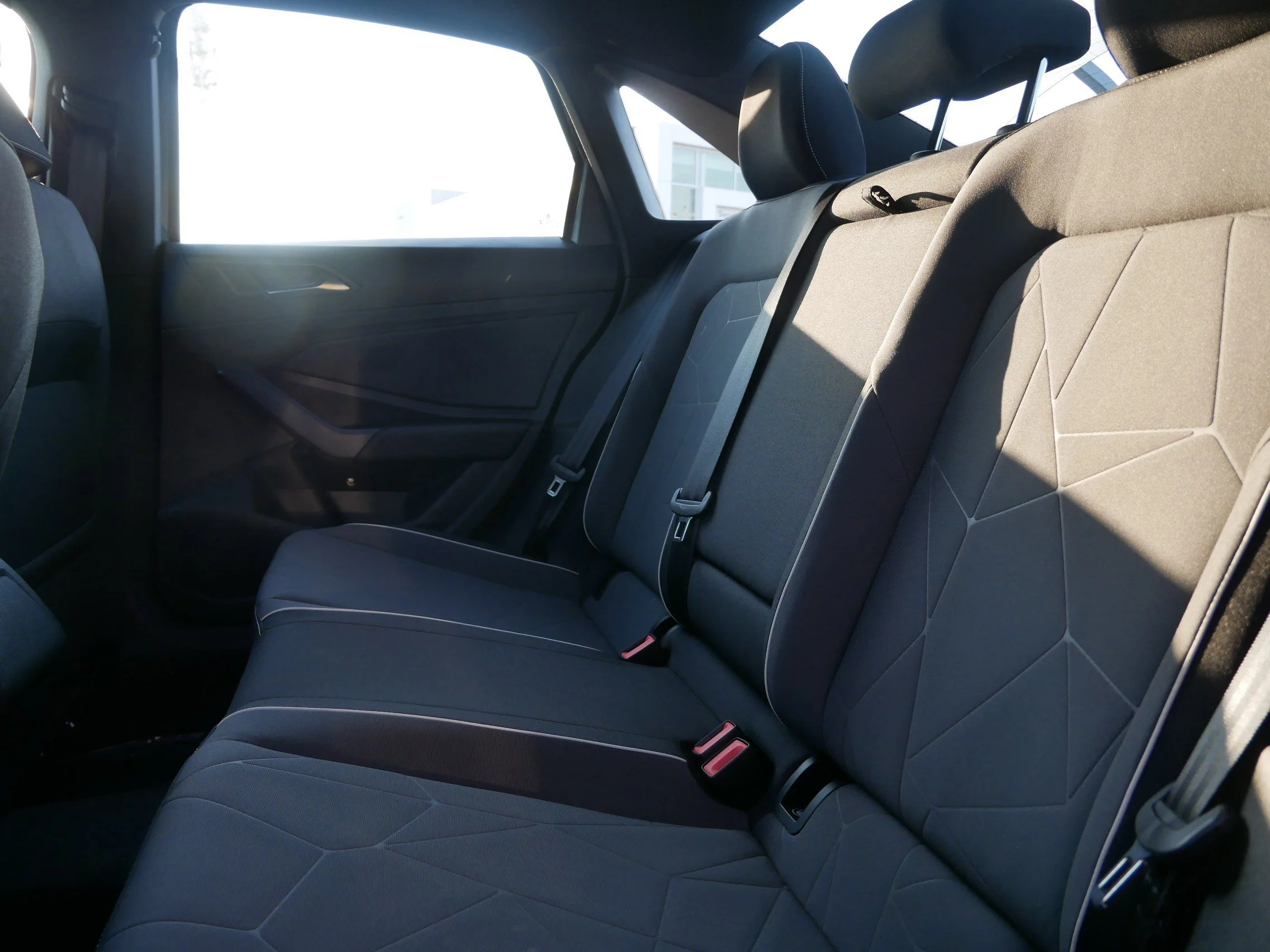 2025 Volkswagen Jetta Sport - Photo 5