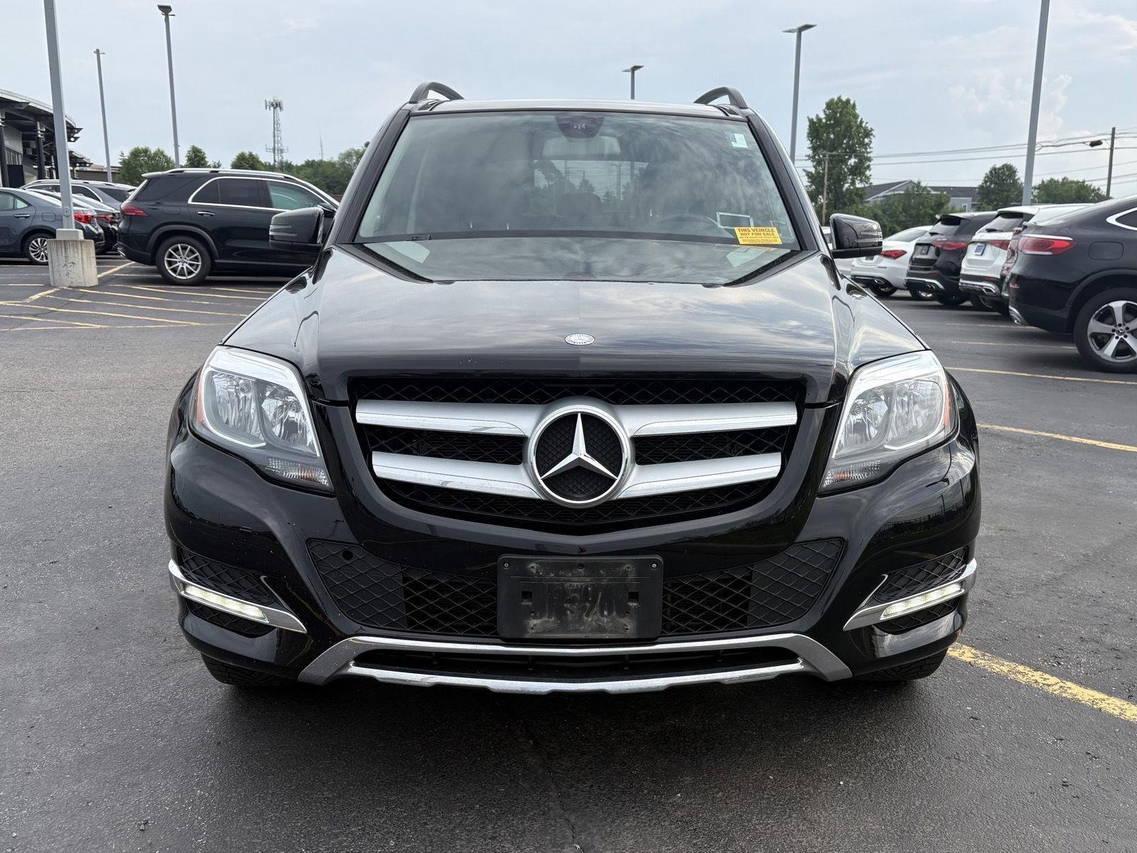 Used 2014  Mercedes-Benz GLK 350 image 2