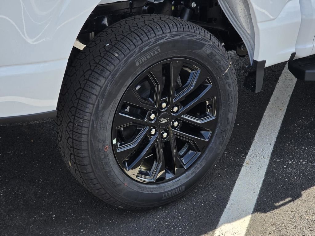 New 2026 Oxford White Ford XLT image 48