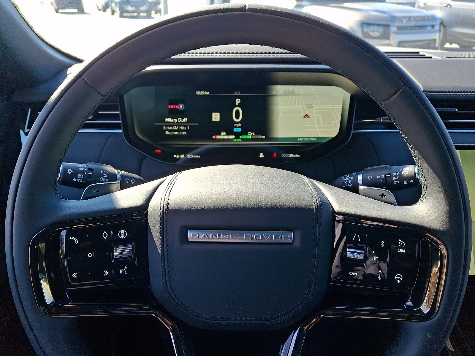 New 2025 Fuji White Land Rover Dynamic SE image 11
