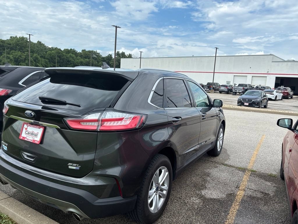 Used 2020 Grey Ford SEL image 17