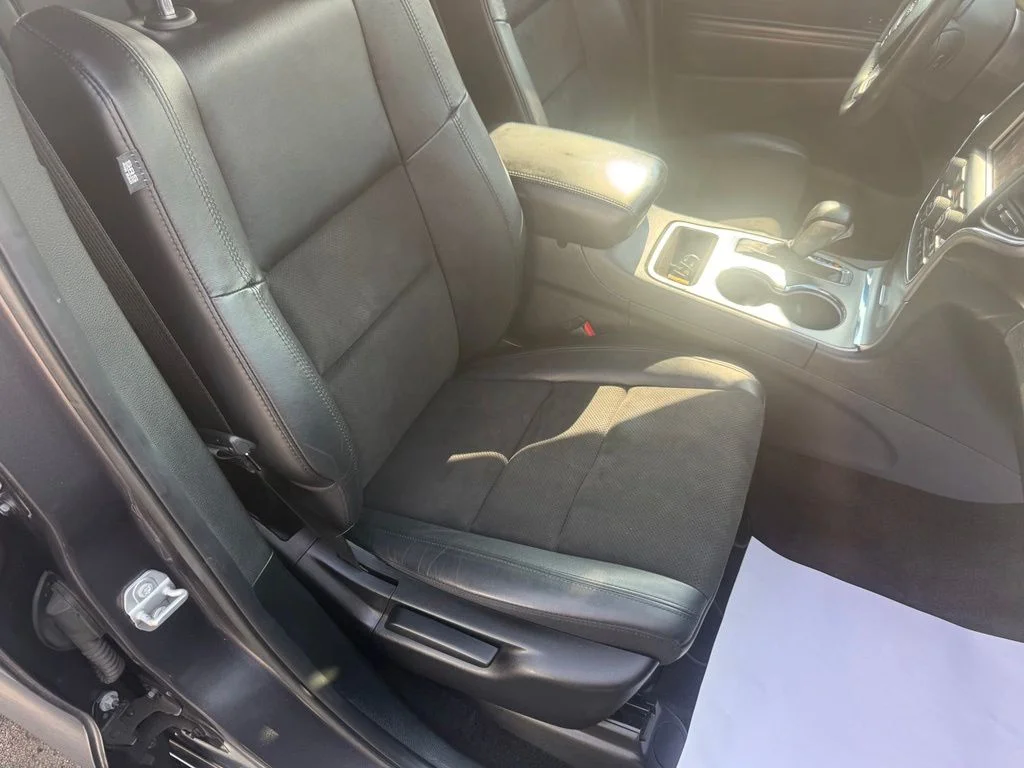 Used 2018 Gray Jeep Altitude image 56