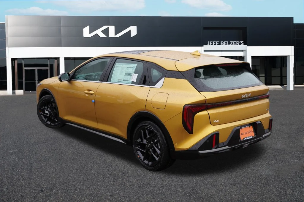 New 2027 Sparkling Yellow Kia GT-Line Turbo image 5