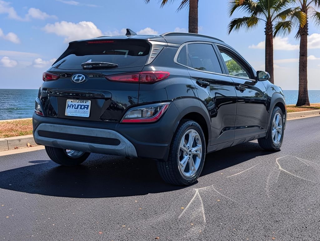 2023 Hyundai Kona SEL - Photo 5