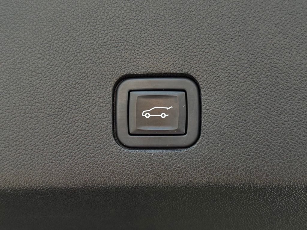2023 Cadillac XT6 Sport - Photo 18