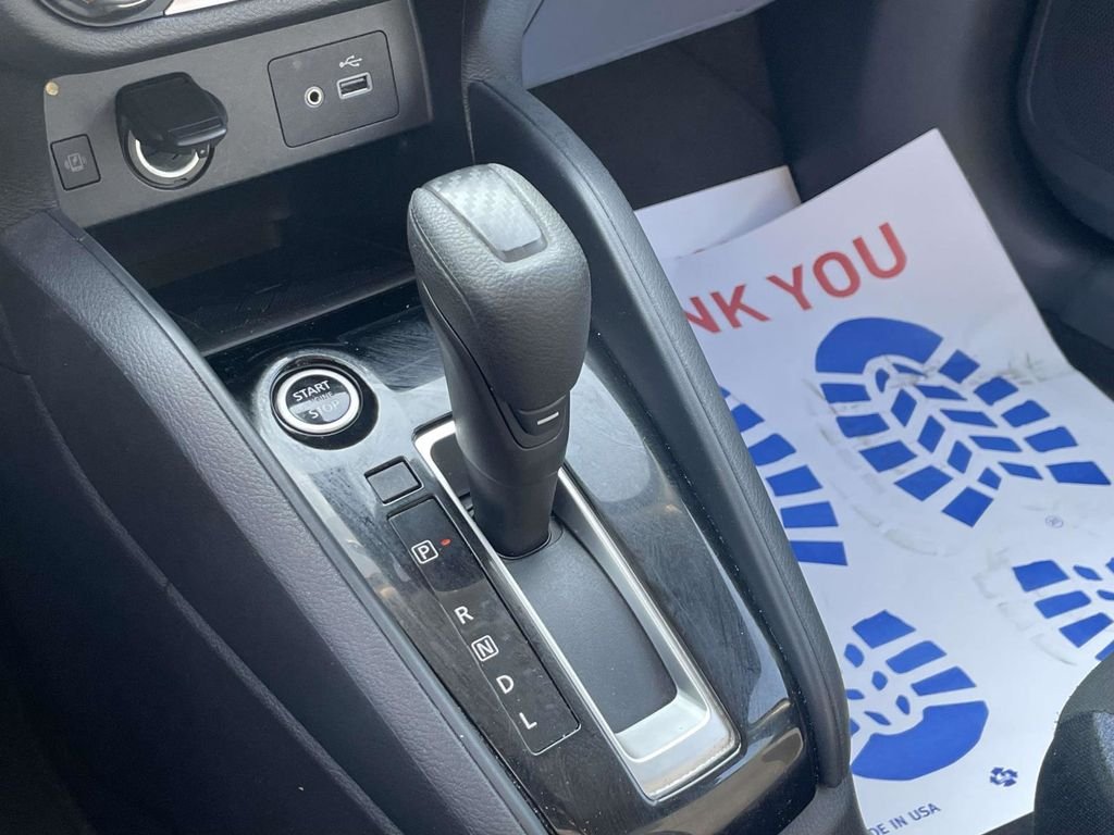 2025 Nissan Versa Sedan SV - Photo 32