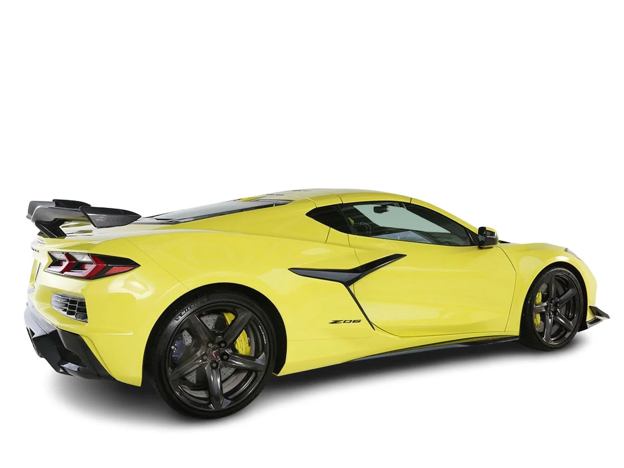 Used 2023 Yellow Chevrolet Z06 image 9