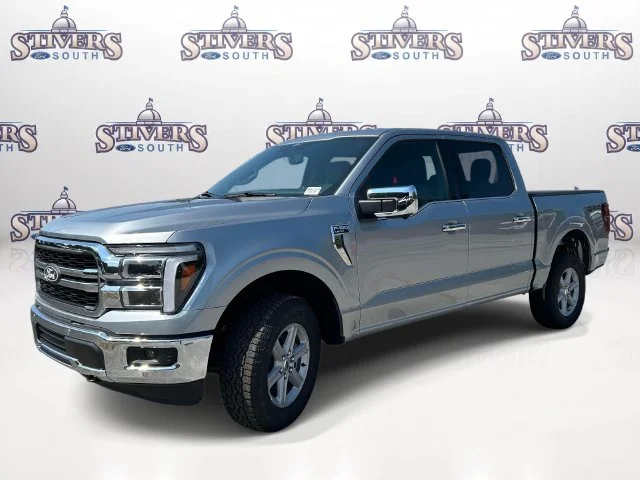 New 2026 Silver Ford Lariat image 5