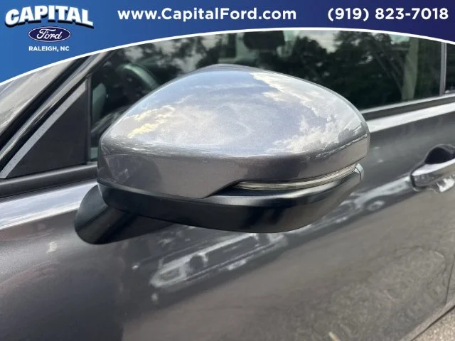 Used 2024 Gray Honda EX-L image 12