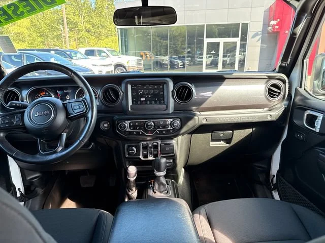 Used 2020 Bright White Clearcoat Jeep Unlimited Sport Altitude image 11