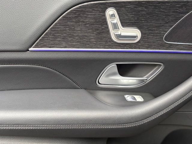 Certified Used 2026 Black Mercedes-Benz GLE 350 image 25