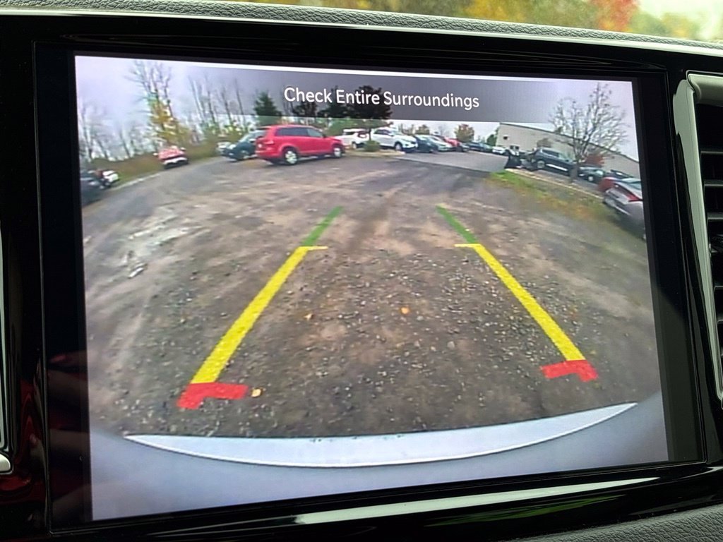 Used 2024 Silver Chrysler Touring L image 25