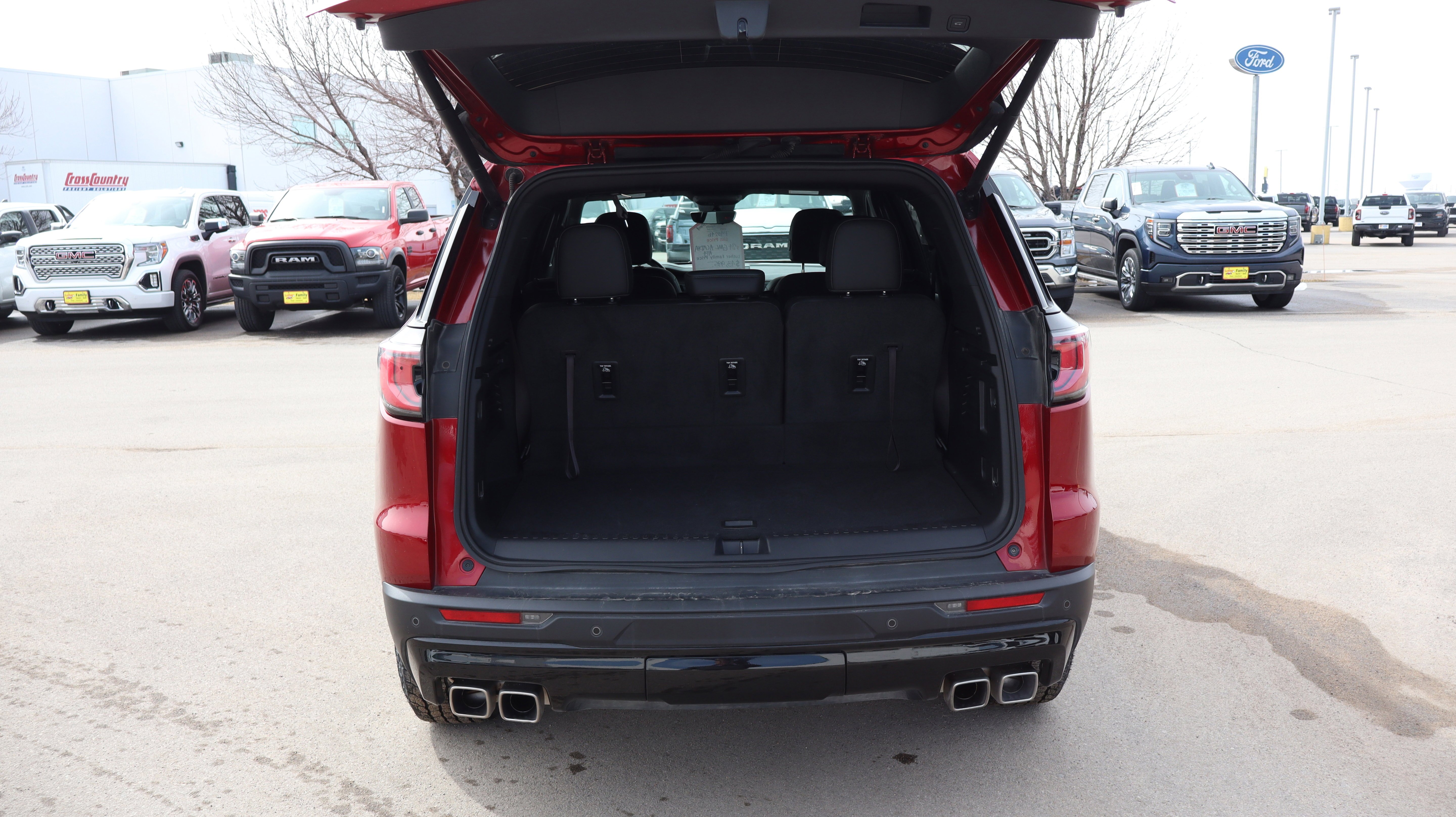 2024 GMC Acadia AT4 - Photo 16