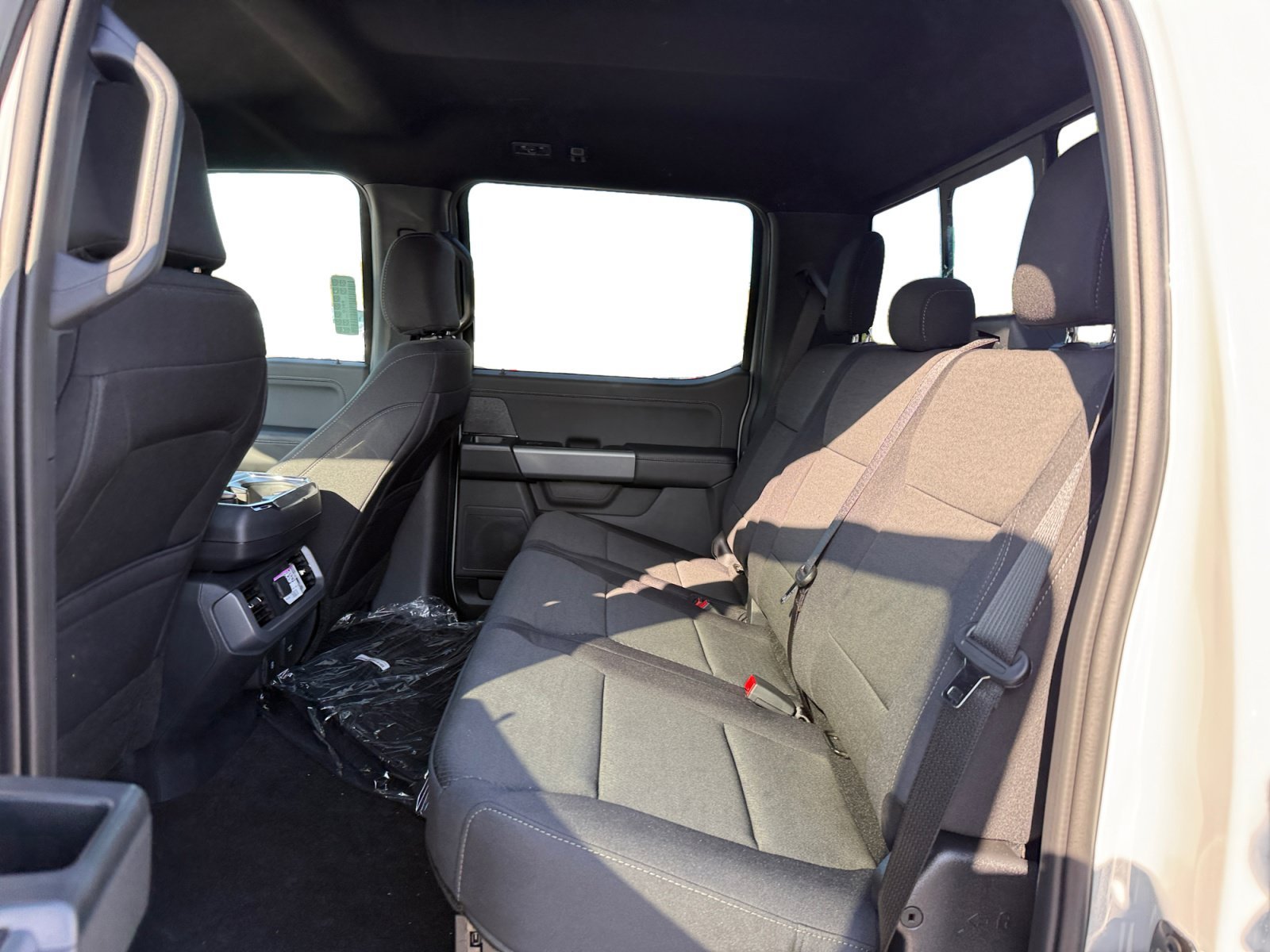 New 2026 AVALANCHE Ford XLT Hybrid image 16