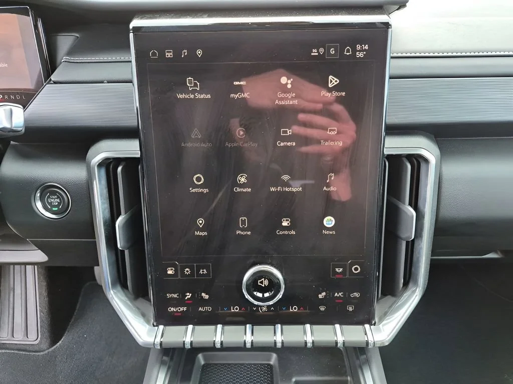 New 2026 Sterling Metallic GMC Elevation image 42