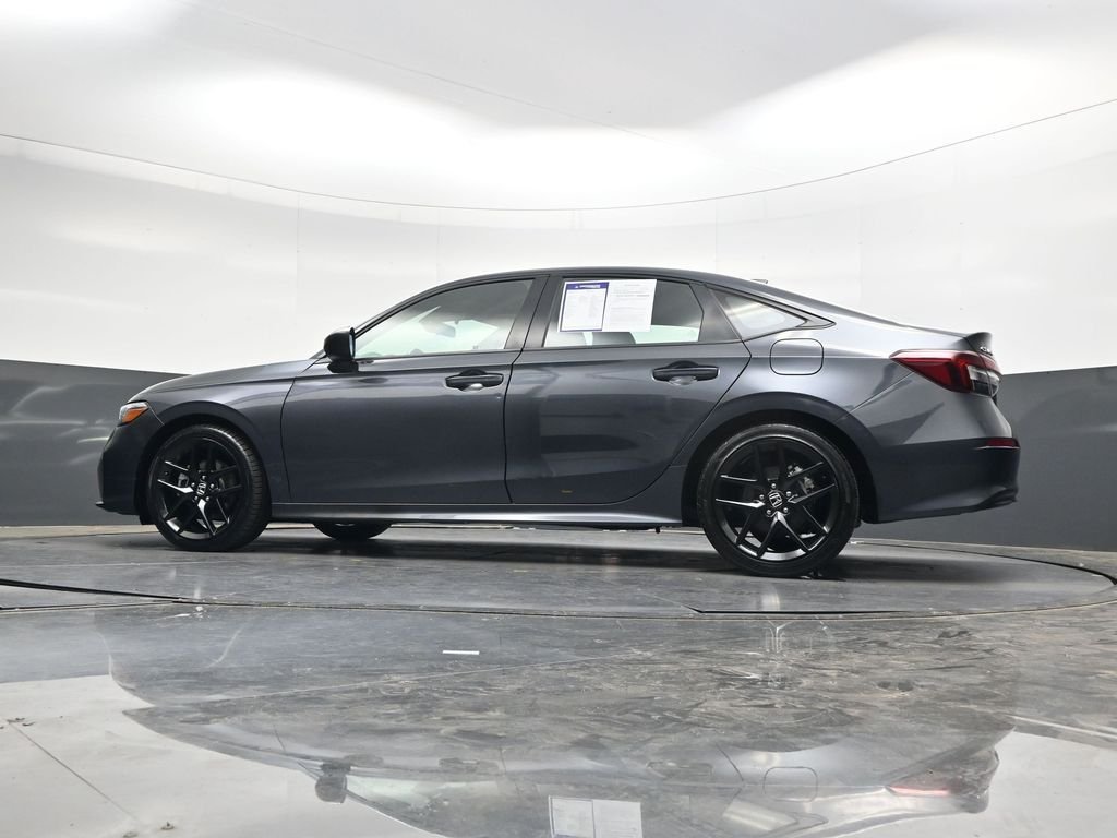 Used 2025  Honda Sport image 43