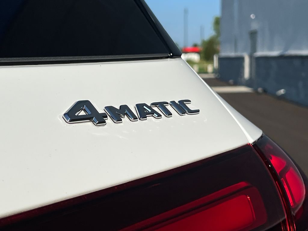 Certified Used 2025 White Mercedes-Benz GLE 350 image 32