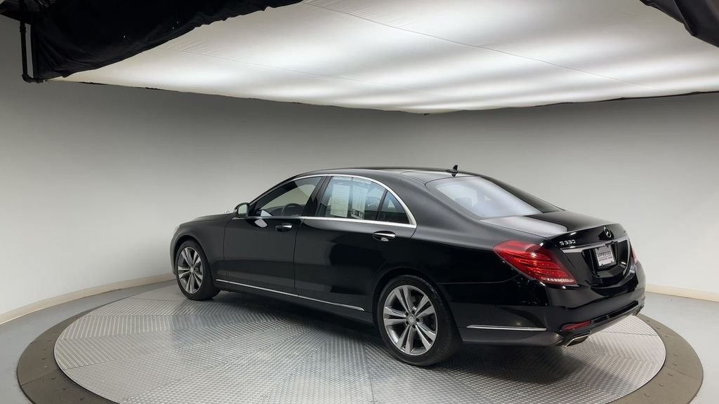 Used 2015 Black Mercedes-Benz S 550 image 4