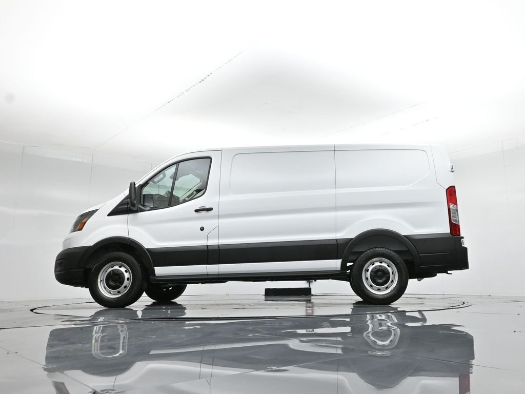 New 2026 Oxford White Ford Base image 49