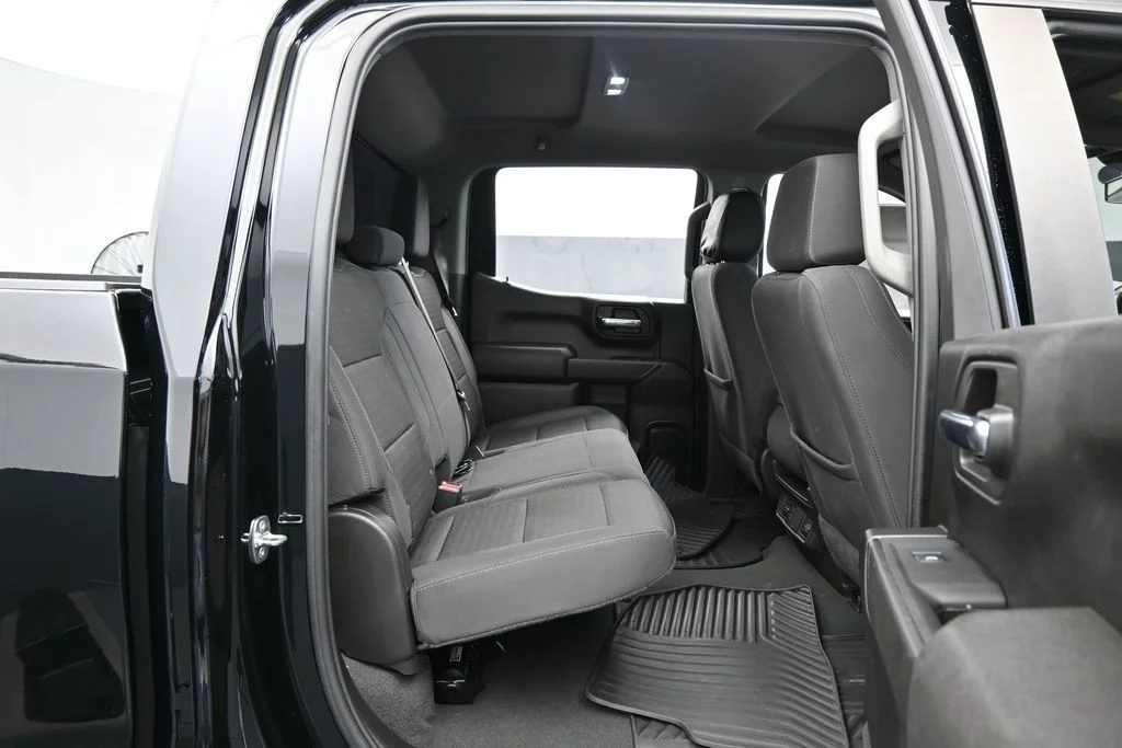 Used 2024 Black Chevrolet Custom image 33