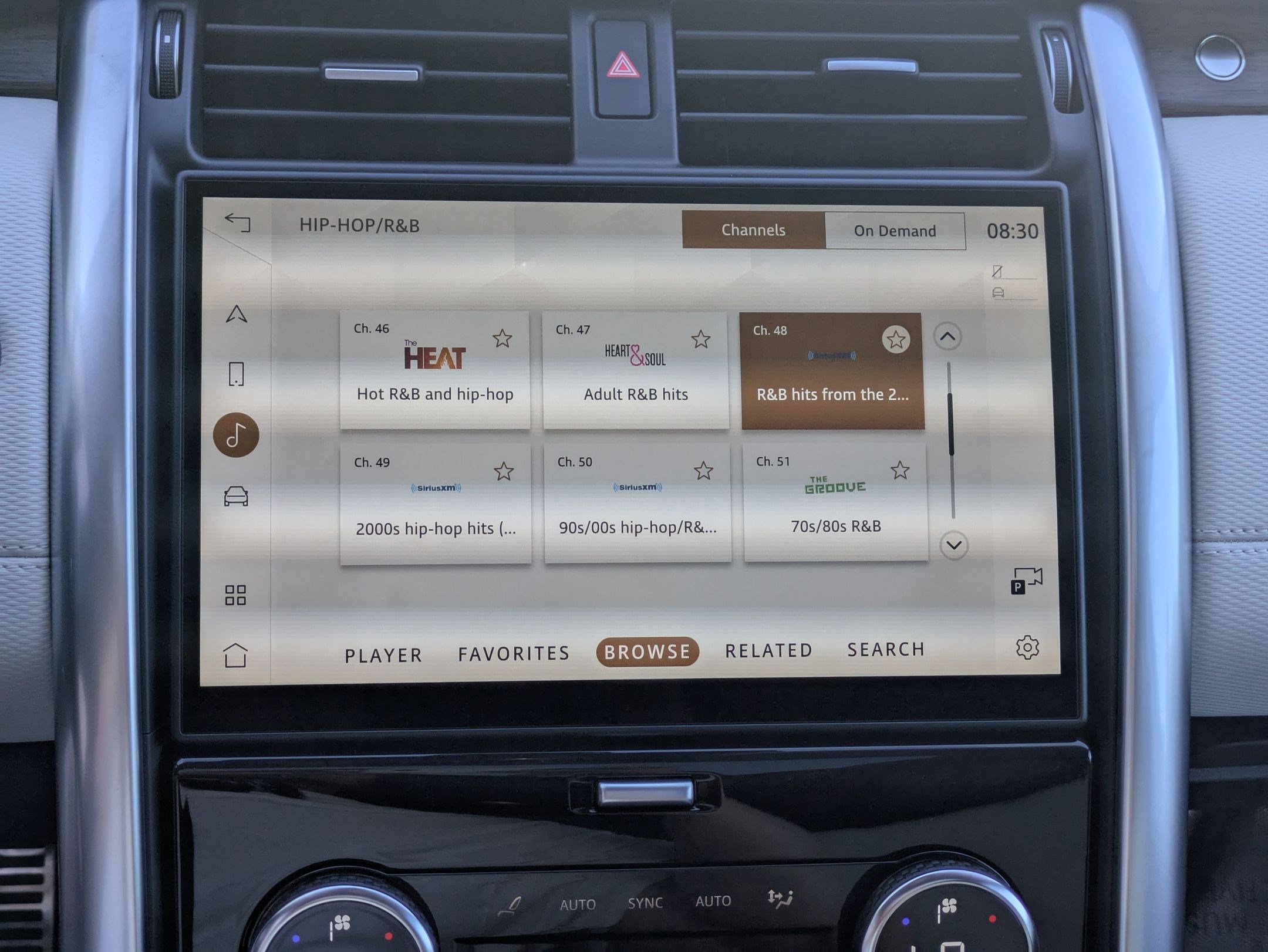 2026 Land Rover Discovery Dynamic SE - Photo 20