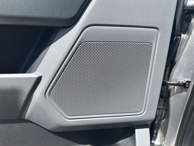 Used 2022 Silver Ford XLT image 26