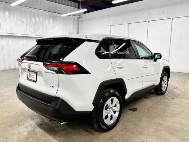 Used 2025 ICE CAP Toyota  image 7