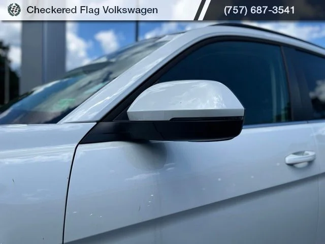 New 2026 White Volkswagen 2.0T SE image 3