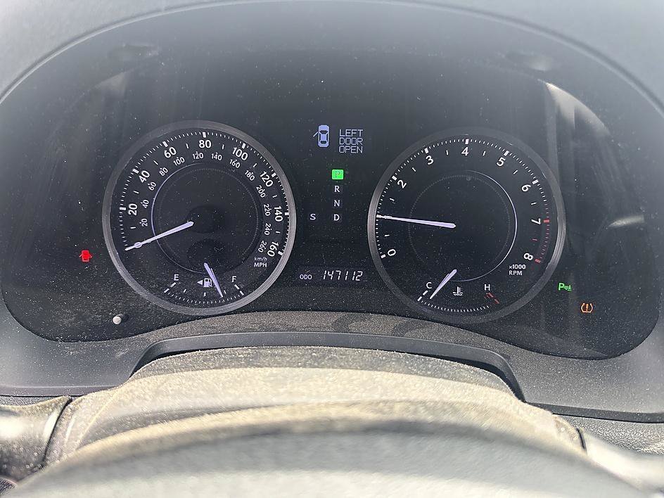 Used 2013 Starfire Pearl Lexus 250 C image 18