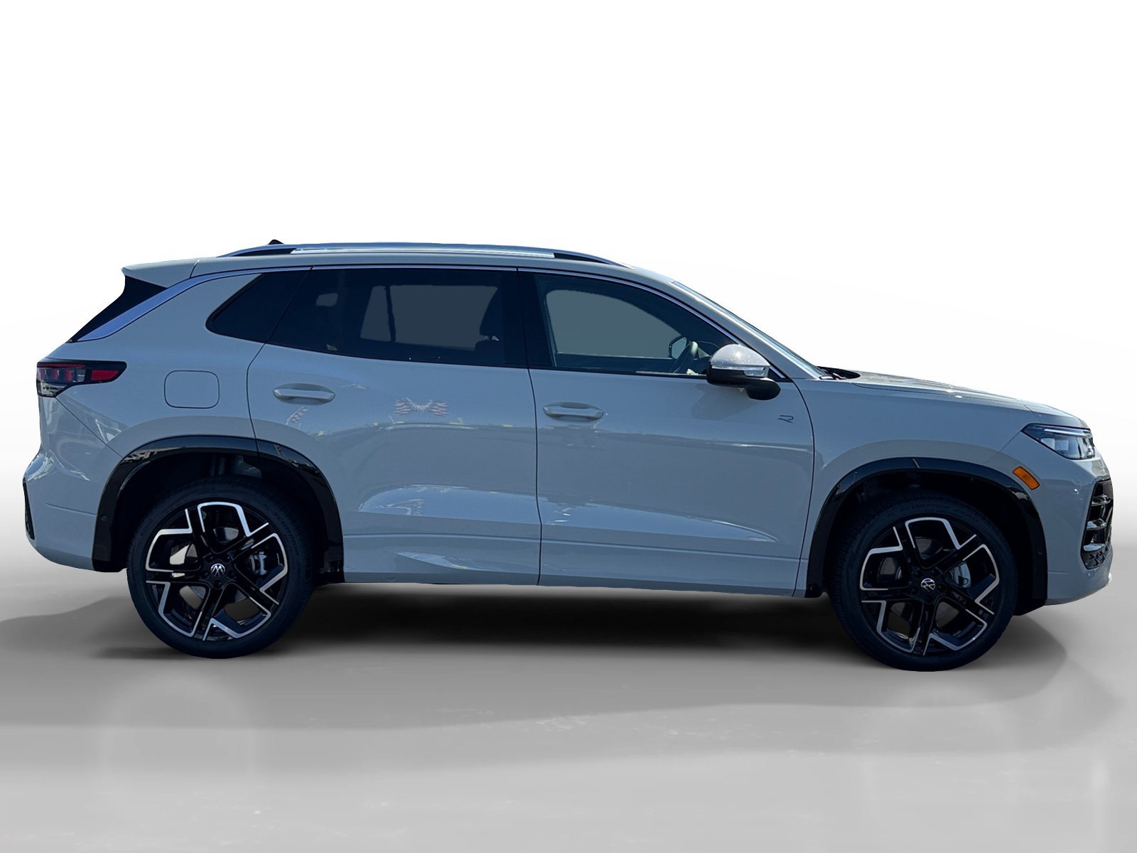 New 2026 Sandstone Volkswagen SEL R-Line Turbo image 6