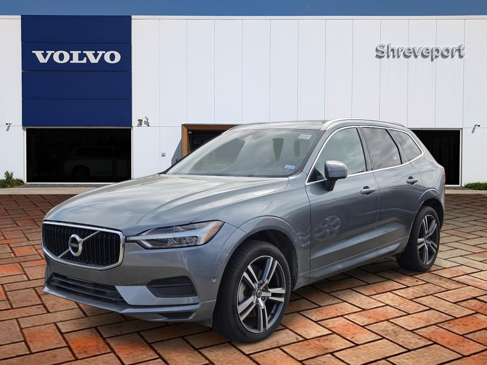 2018 Volvo XC60 Momentum