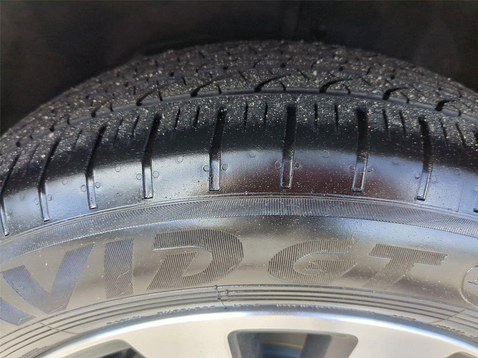 Used 2024 Magnetite Gray Metallic Subaru Limited image 13