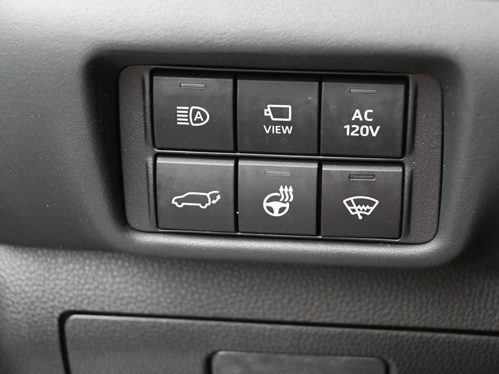 Used 2020  Toyota Platinum image 15