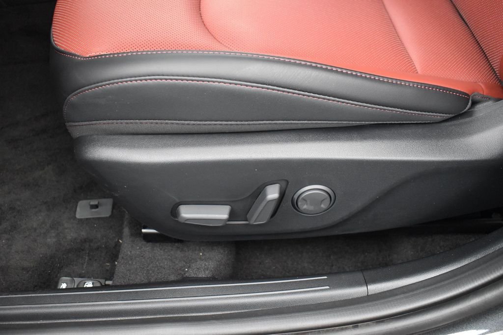 New 2026 Interstellar Gray Kia GT-Line image 8