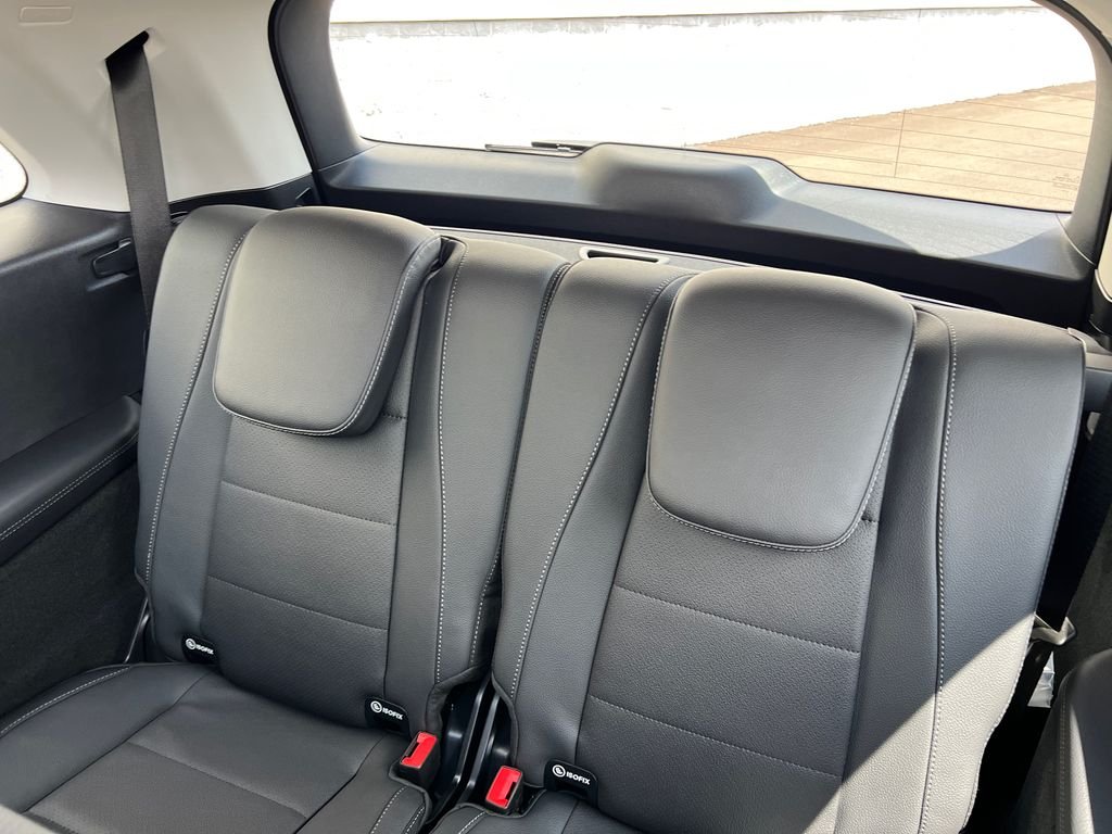 New 2026 Black Mercedes-Benz GLS 450 image 25