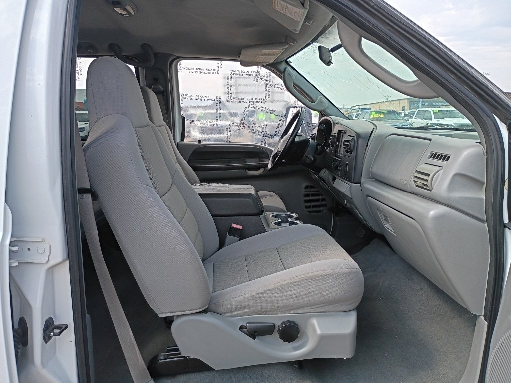 Used 2006 Oxford White Clearcoat Ford XLT image 10
