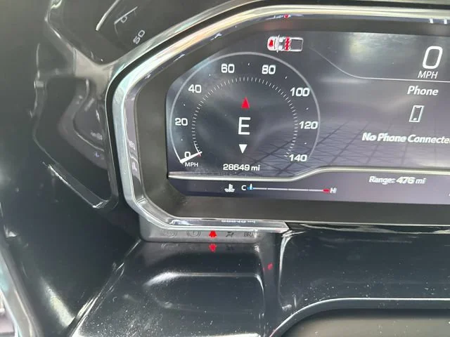Used 2024 Sterling Metallic GMC Elevation image 20