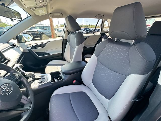 Used 2025 Silver Toyota XLE image 22