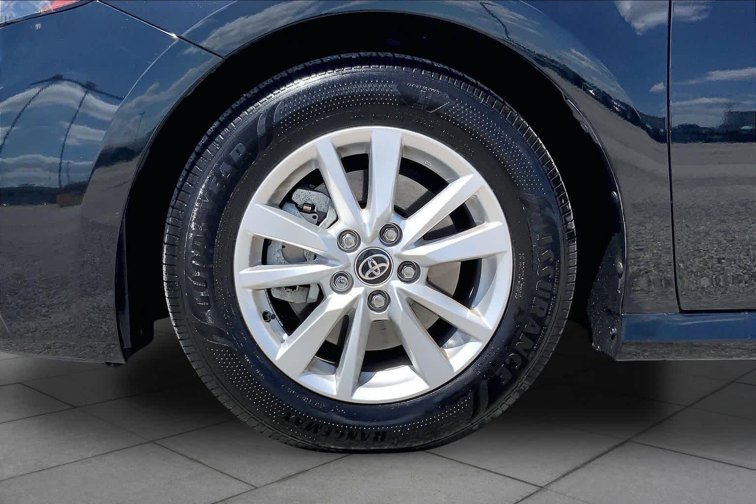 Used 2025 Midnight Black Metallic Toyota LE image 11