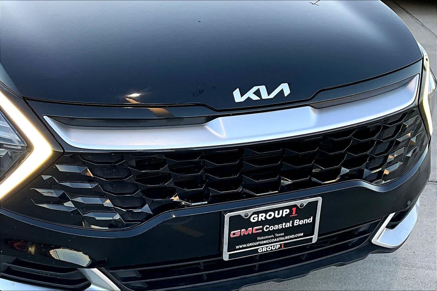 Used 2023 Ebony Black Kia EX image 60