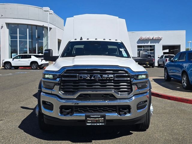 New 2026 Bright White Clearcoat RAM Tradesman image 2