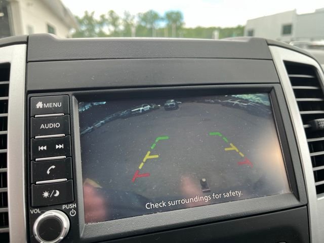 Used 2020 Blue Nissan SV image 16