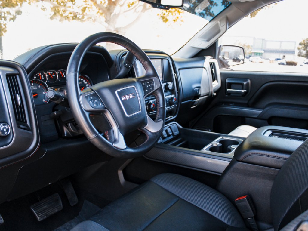 Used 2016 Onyx Black GMC SLT image 8