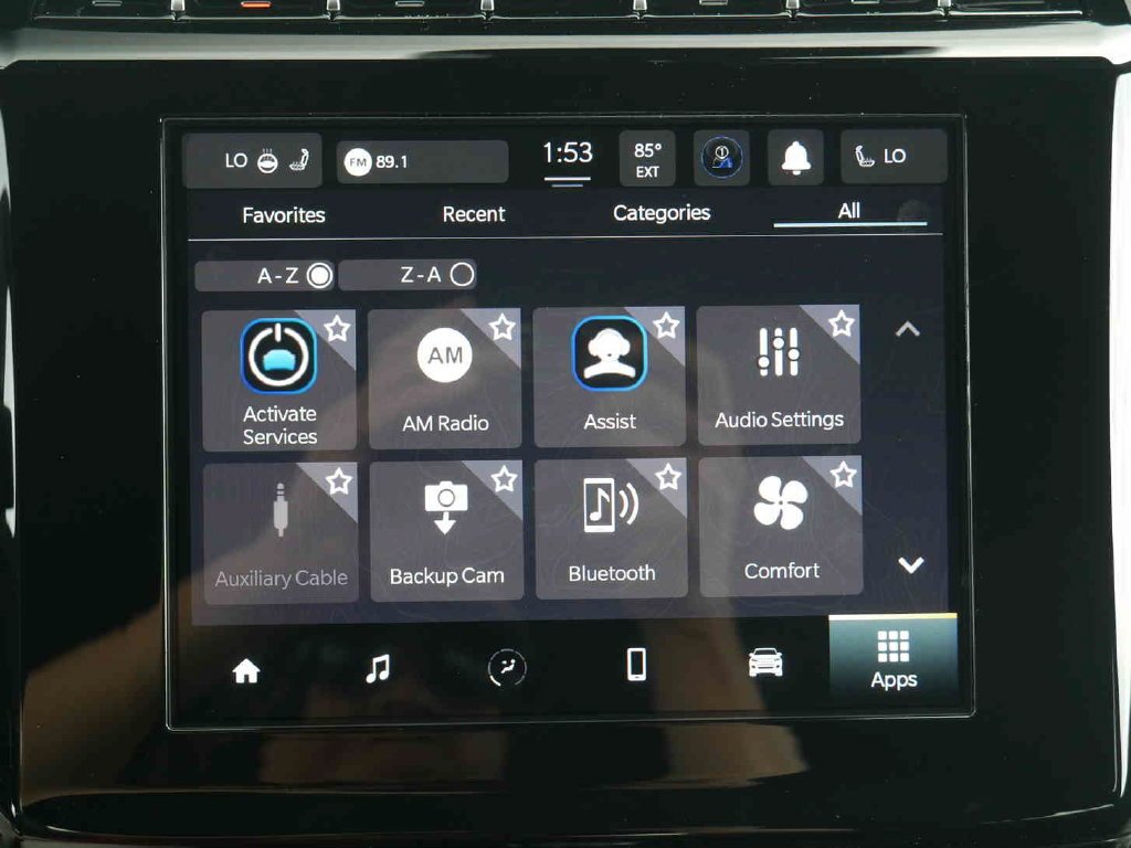 New 2026 Diamond Black Crystal Pearl-Coat Exterior Paint Jeep Laredo X image 31