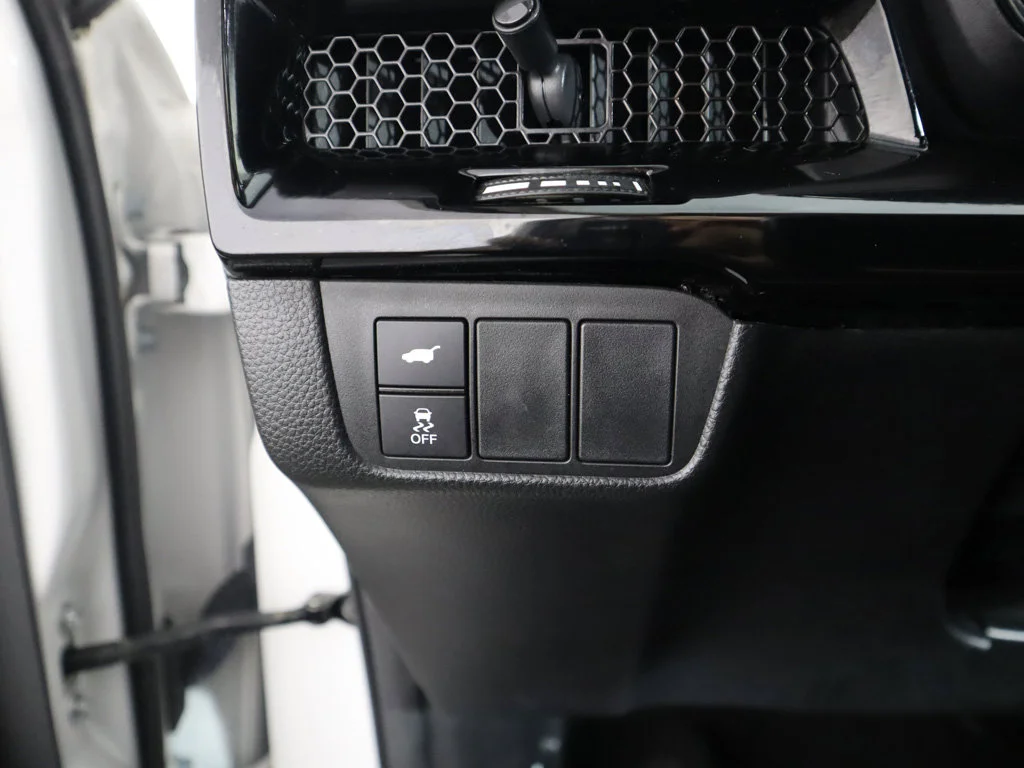 Used 2024 Platinum White Pearl Honda EX-L image 41