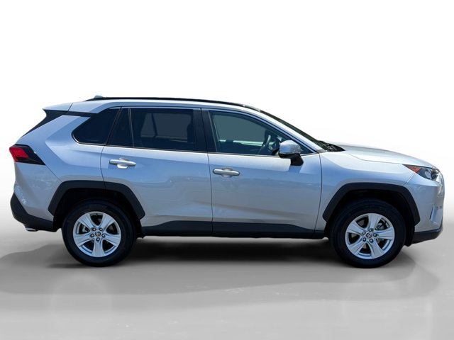 Used 2021 Silver Sky Metallic Toyota  image 6