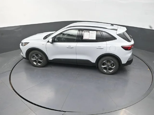 Used 2025 Silver Ford ST-Line Select image 14